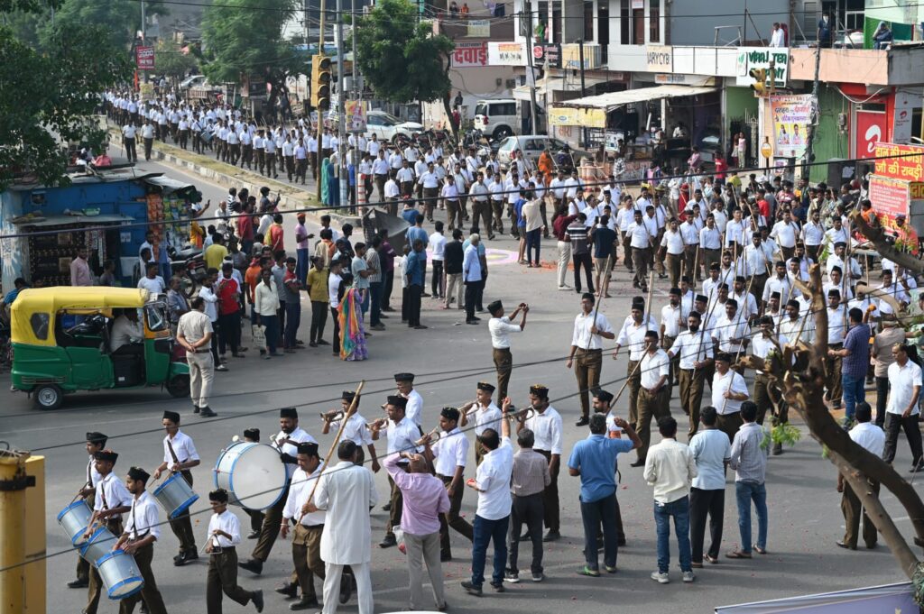 धर्म और श्रेष्ठ कार्यों से भारत की गौरवशाली परम्पराओं को सुरक्षित रखना होगा- पूर्व सरकार्यवाह भैयाजी 
